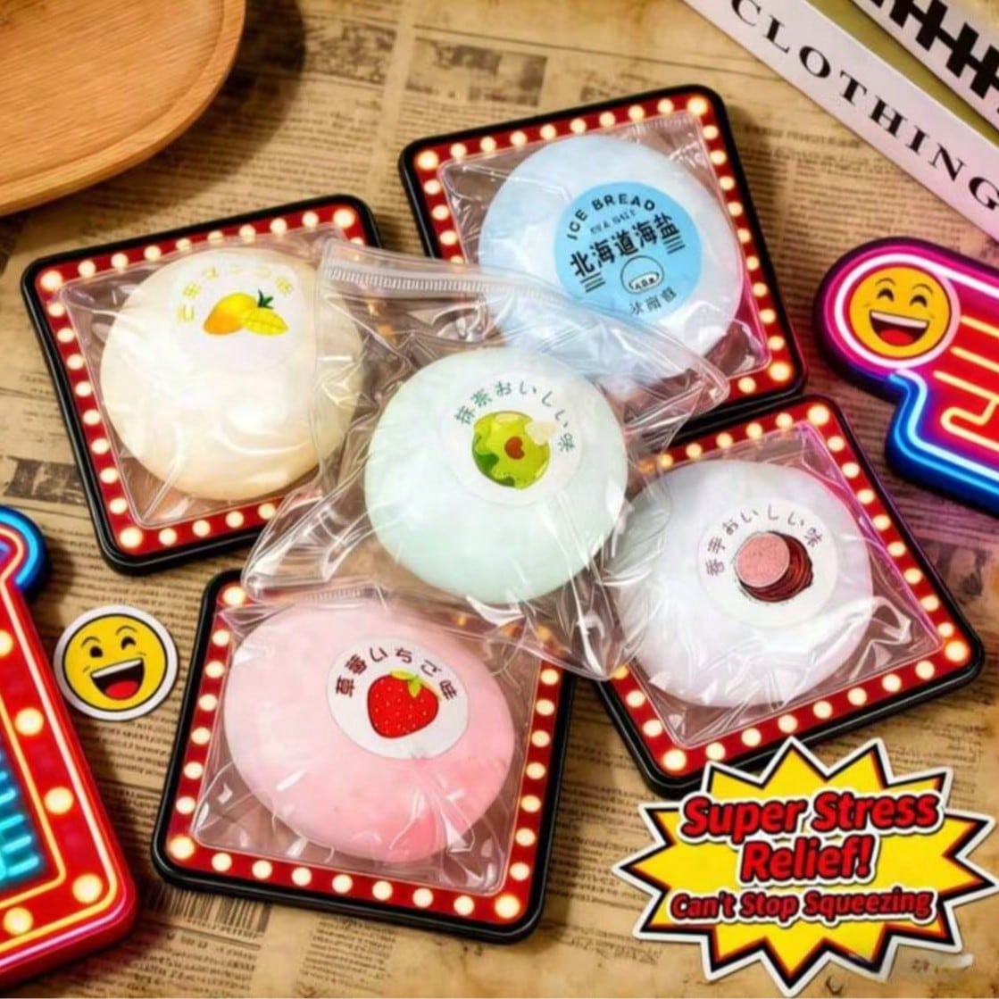 Steamed Bun Squeeze Toy With M - đánh giá và giá Party Games Steam