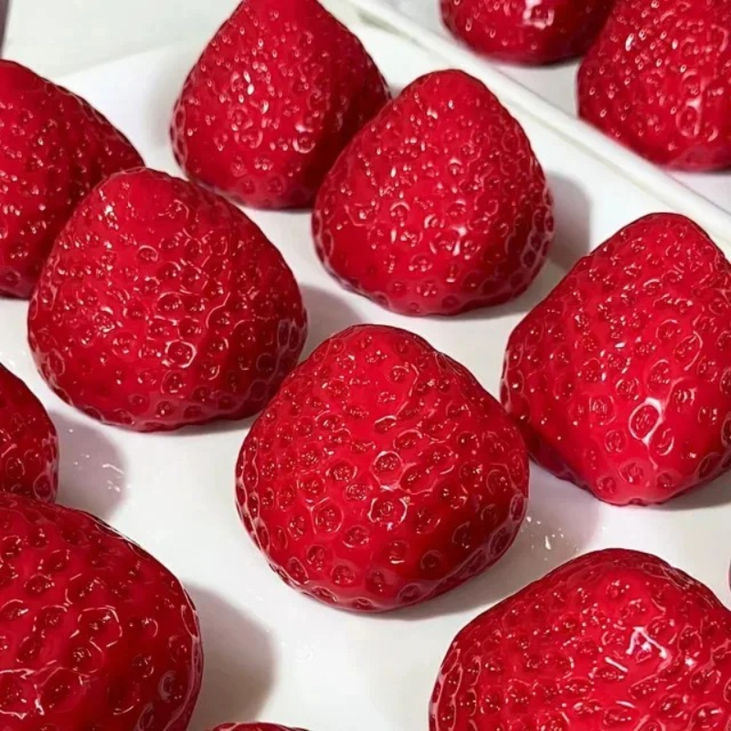 Strawberry Squeeze Toy Fidget  - đánh giá và giá Party Games For Adults And Kids