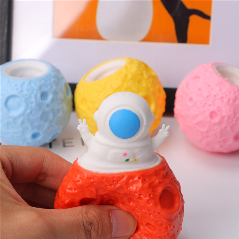 Squeeze Astronauts Planet TPR  - đánh giá và giá Party Games Adults Funny